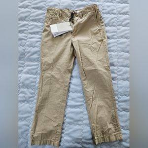 *NWT* Burberry boys khaki pants w adjustable waist / slacks in size 6